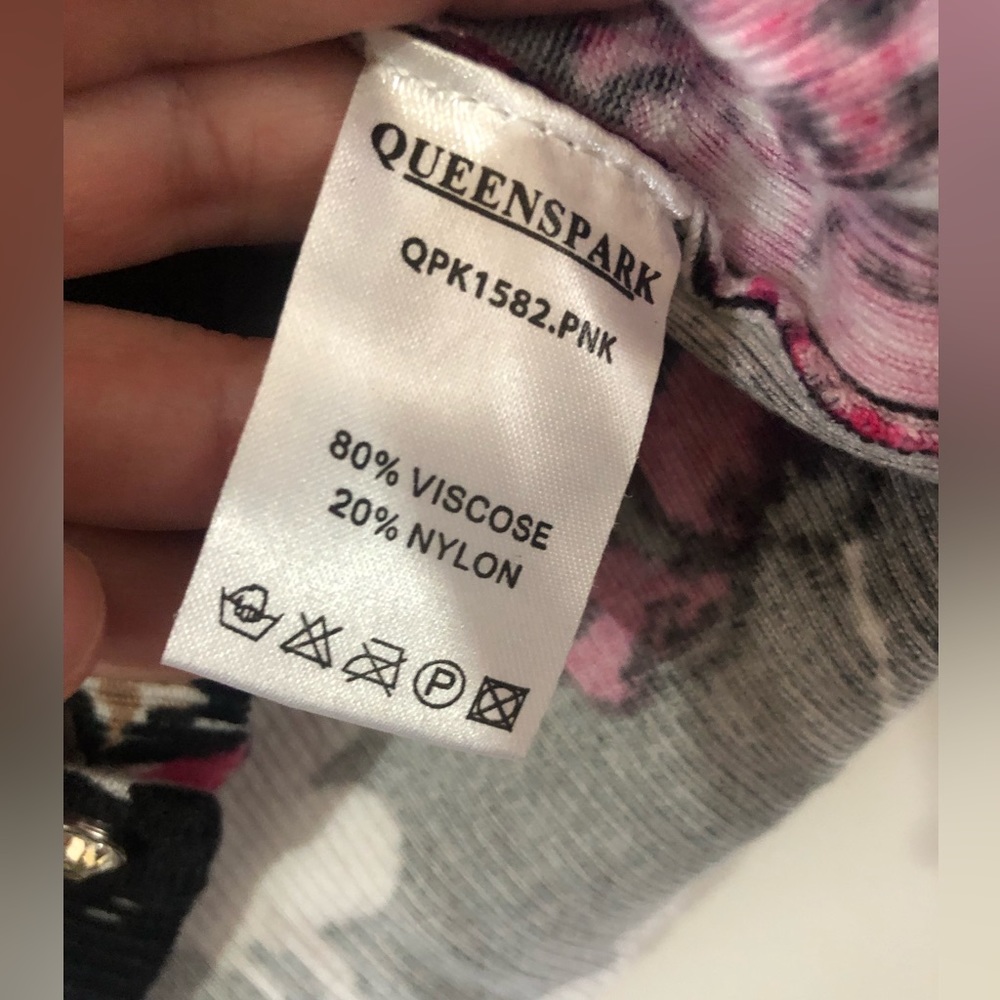 Queens park pink/black  floral warm pull over top spring light fitted cardigan - Picture 4 of 9